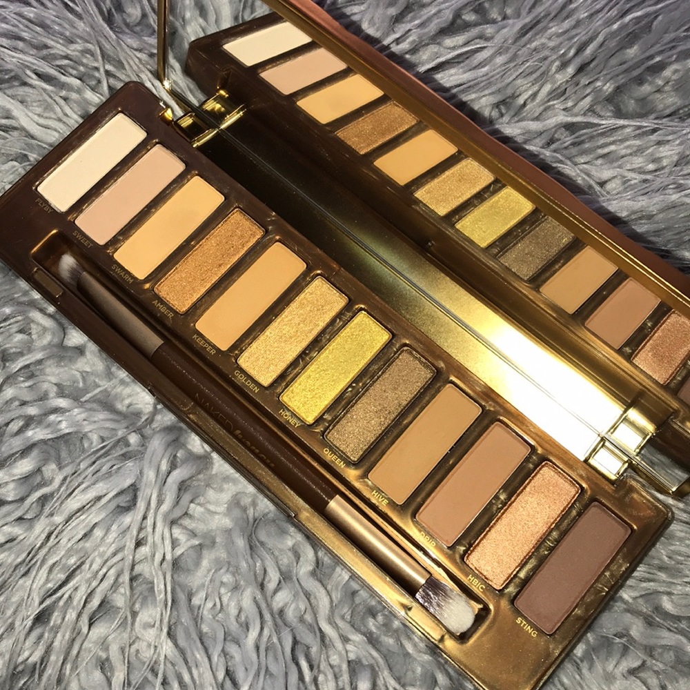 Urban Decay Naked Honey Eyeshadow Palette